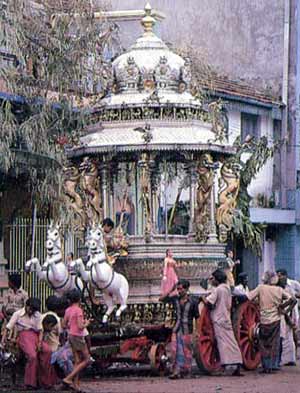 Vel Festival car
